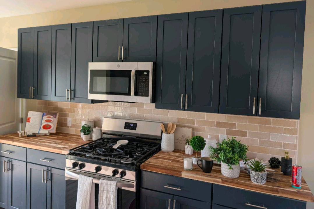 5832af27cd304f49816ae9b757404a0b (9)