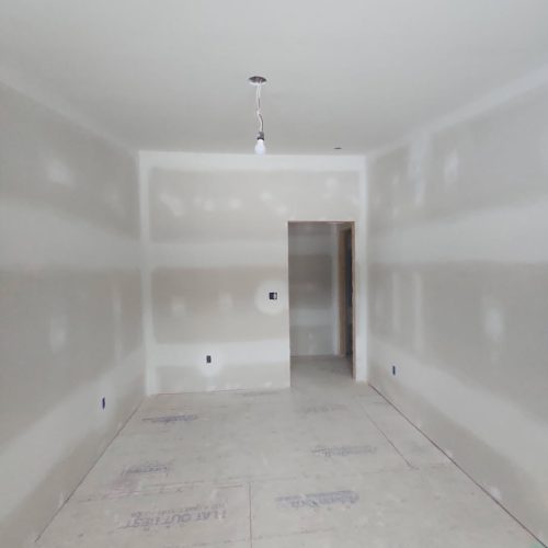 b18fd062e3ec414a9d8f007f71ddf855